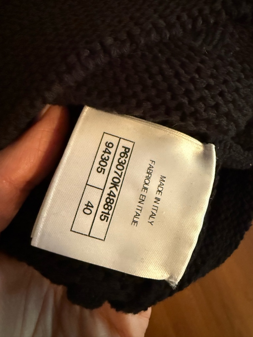 CHANEL Black Off-the-Shoulder Cable Knit Sweater with Logo - Picture 7 of 8
